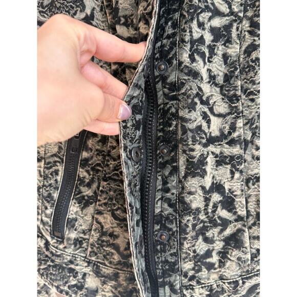 Free People Follow the Flock velvet burnout moto jacket olive and black size 2 - Picture 11 of 12